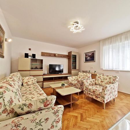 Split City Apartment Rosemary Exterior foto